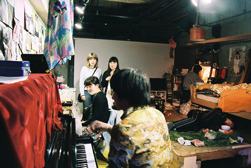 『蛇の足がき』舞台写真